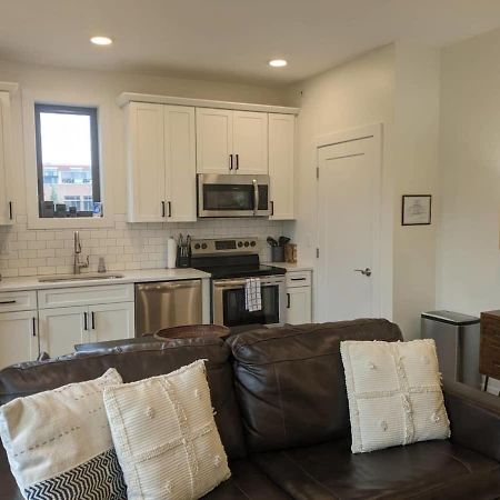 Downtown Traverse City Capri Condo 316 ภายนอก รูปภาพ